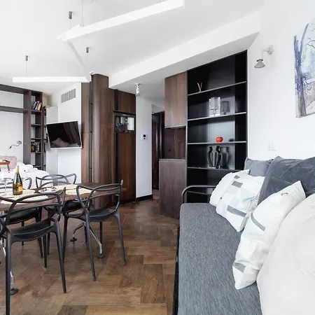 Apartment Angel Wawel Sukiennicza By Renters Krakow